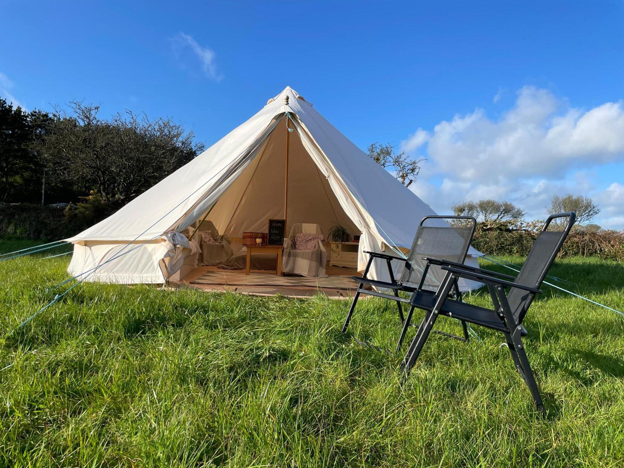 Trevena Cross Glamping & Camping Гелстон Екстер'єр фото