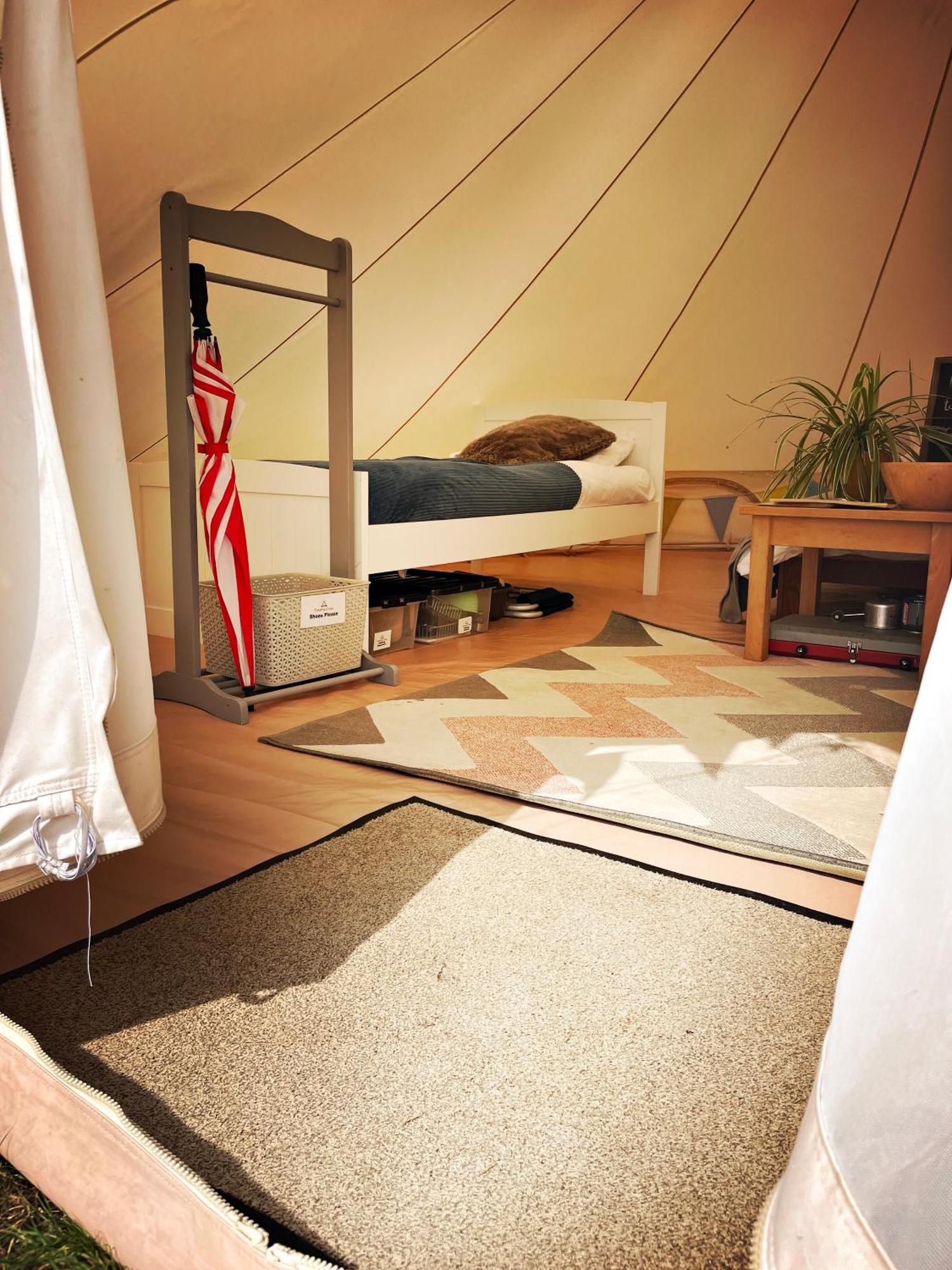 Trevena Cross Glamping & Camping Гелстон Екстер'єр фото